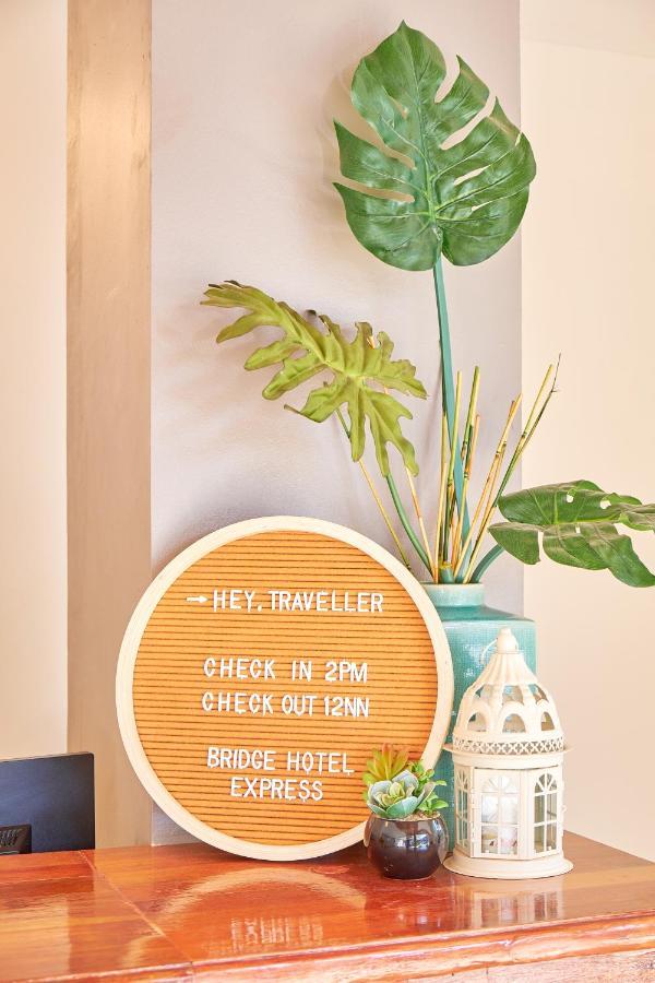 Bridge Hotel Express 카가얀드오로 외부 사진